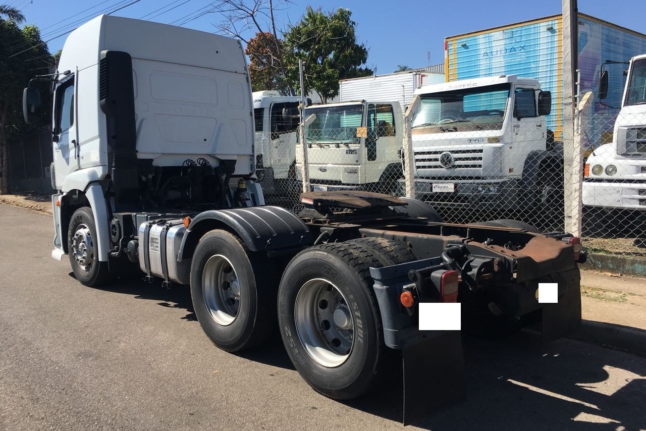 Volkswagen 25 390 - 12/12 7