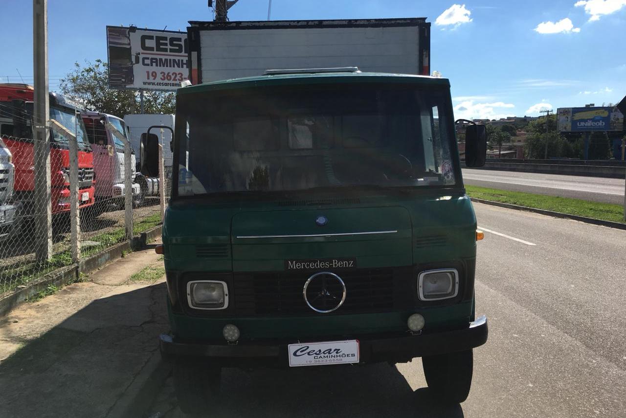Mercedes Benz MB 608 - 72/72 2