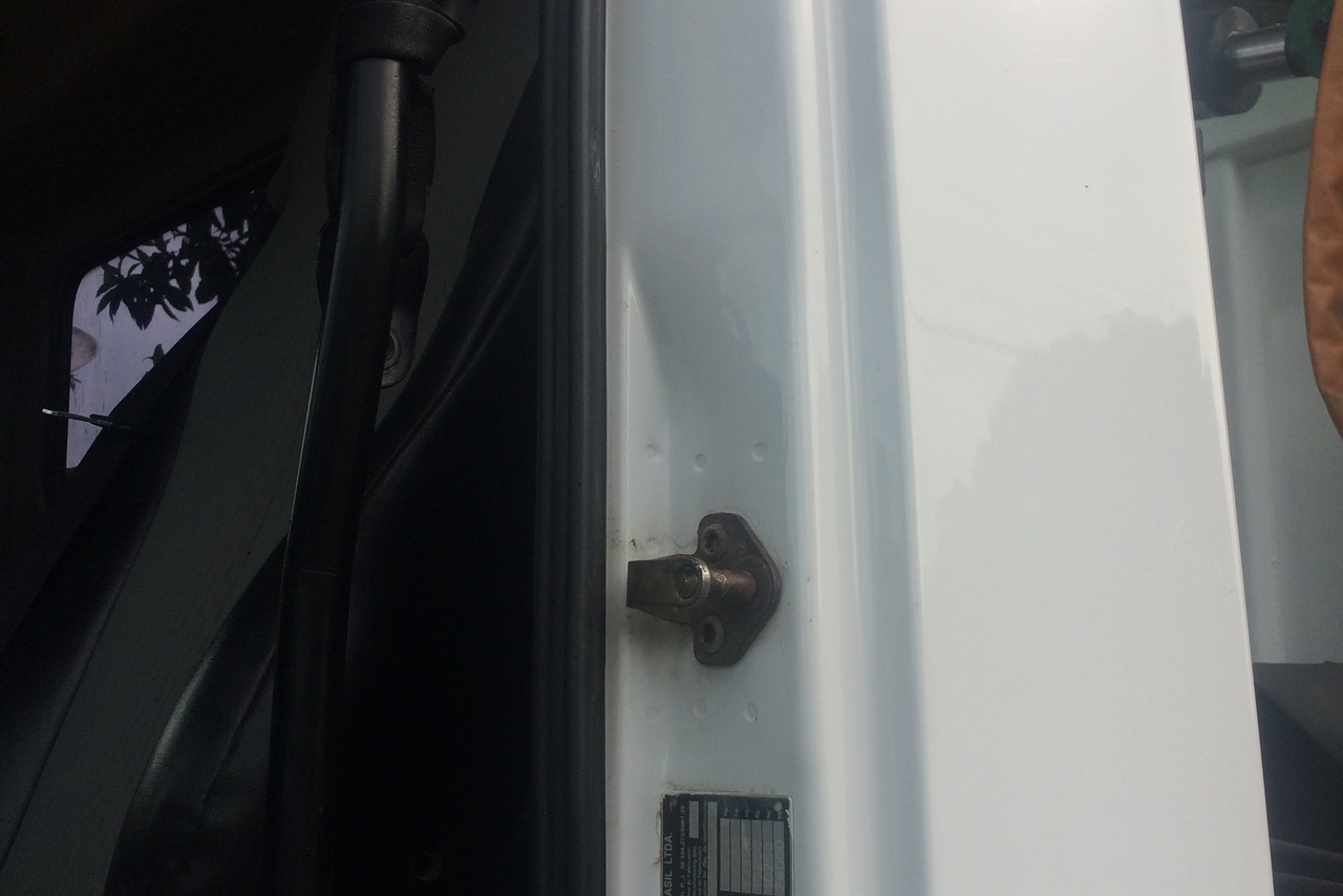 Mercedes Benz Axor 2831 - 08/08 11