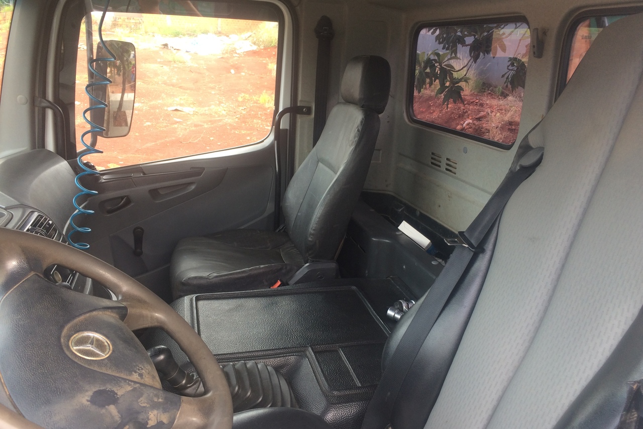 Mercedes Benz Axor 2831 - 08/08 16