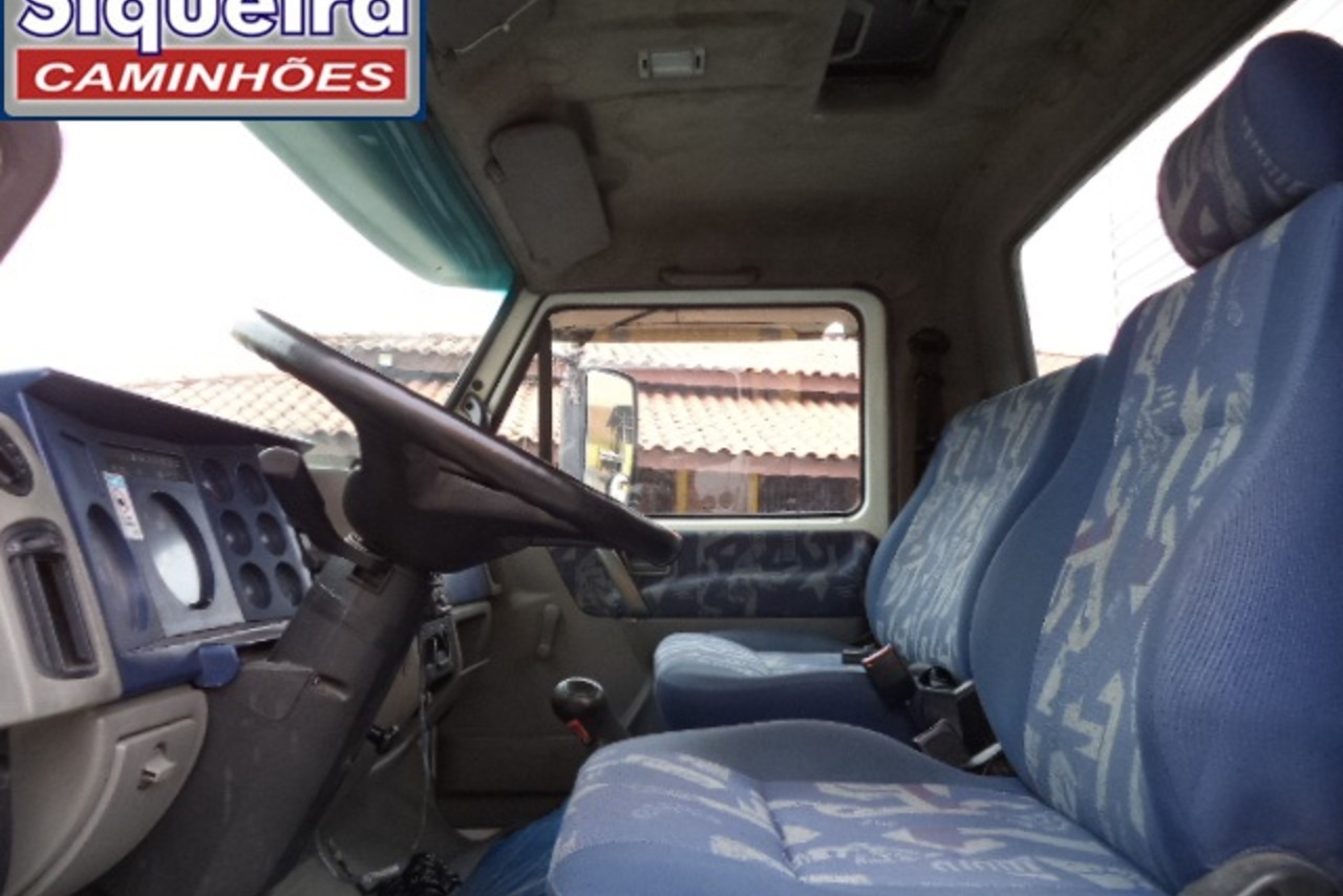 Volkswagen 13-180 - 02/02 9