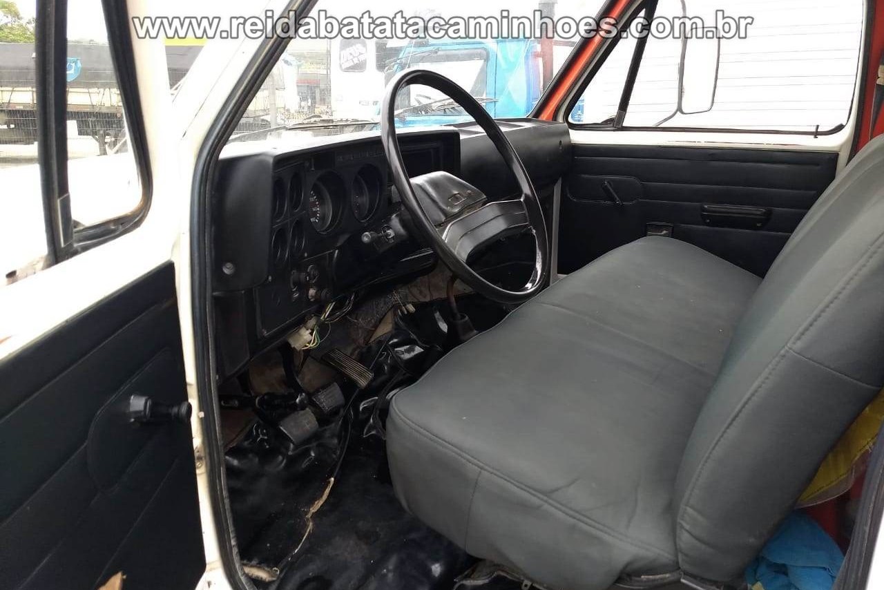 Chevrolet 11000 - 86/86 2