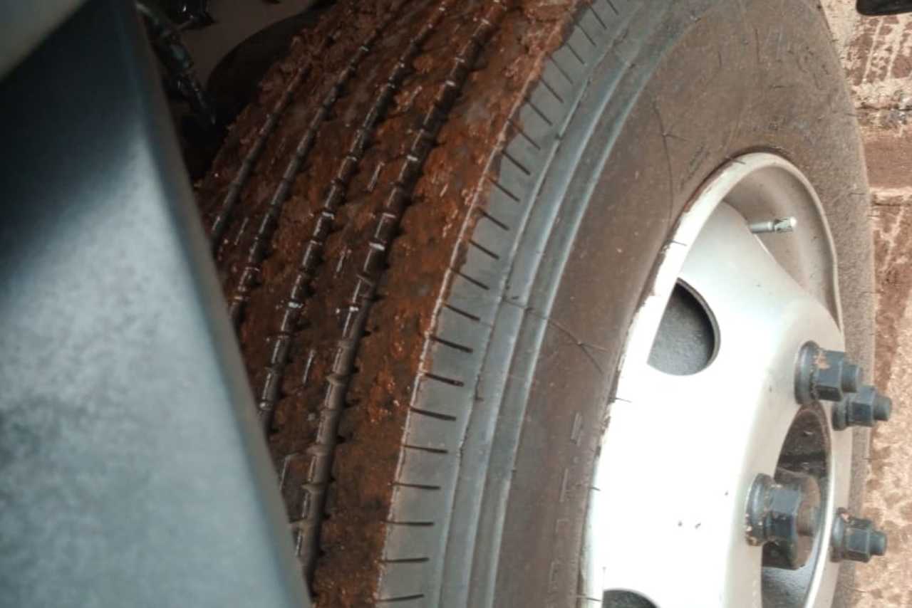 Volkswagen 8 150 - 08/09 7