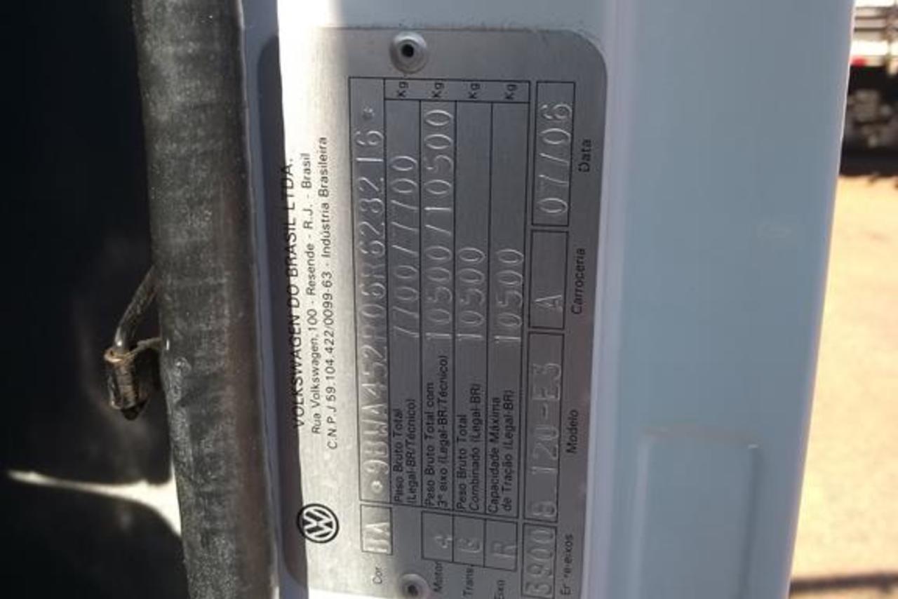 Volkswagen 8 120 - 06/06 8