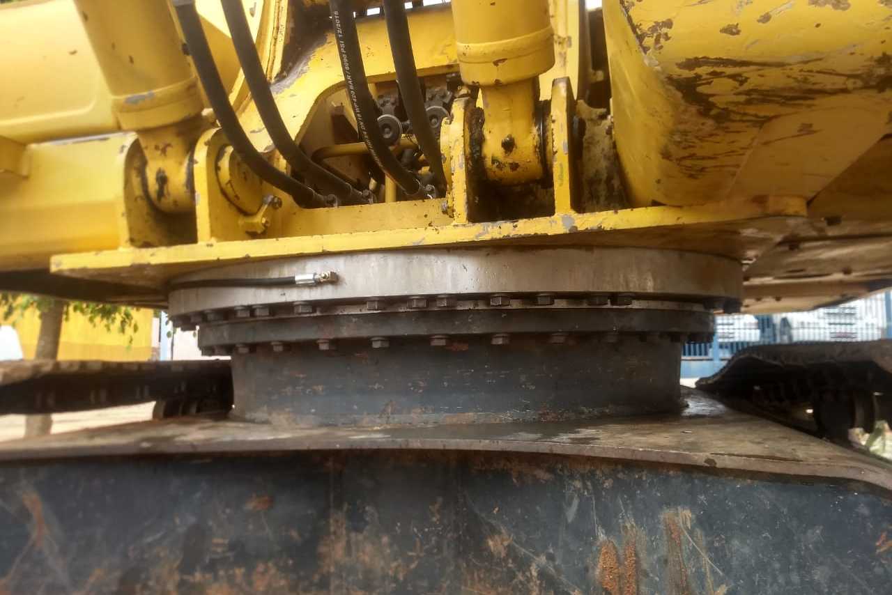 Komatsu PC200 - 11/11 4