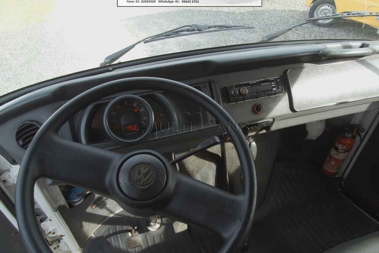 Volkswagen Kombi Standard - 07/08 5