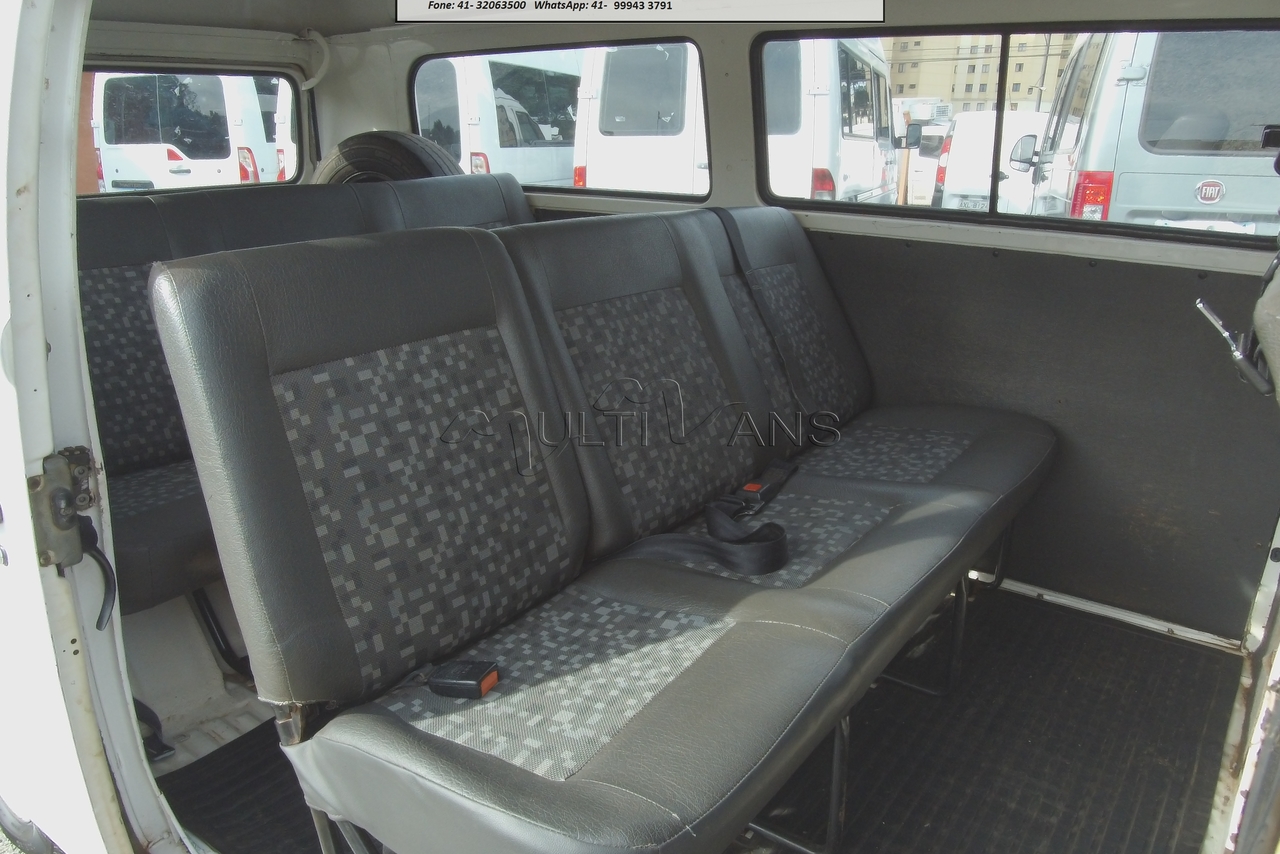 Volkswagen Kombi Standard - 07/08 6