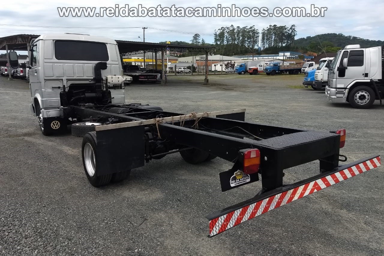 Volkswagen 8 150 - 04/04 20