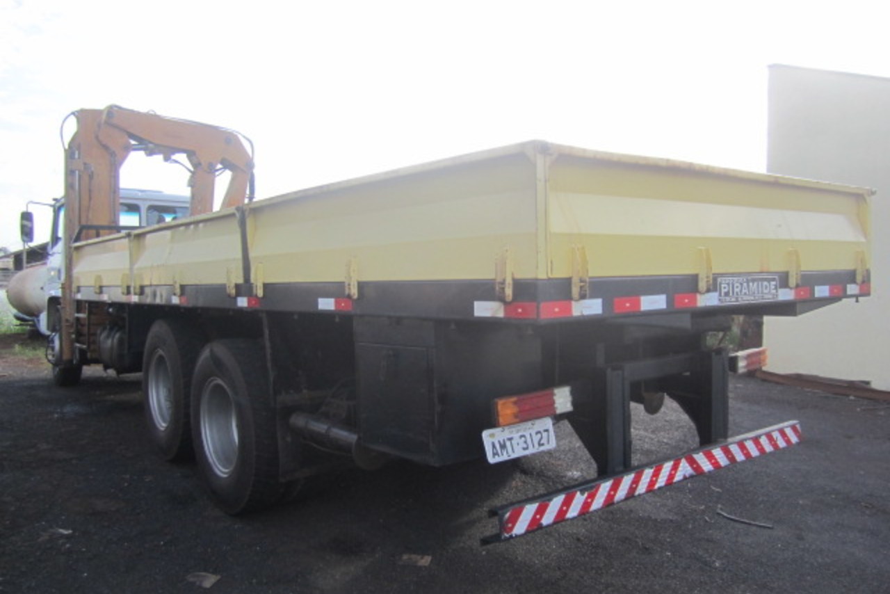 Mercedes Benz Atego 2423 - 05/05 3