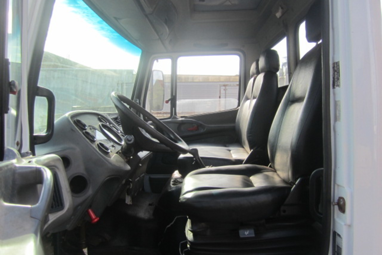 Mercedes Benz Atego 2423 - 05/05 19