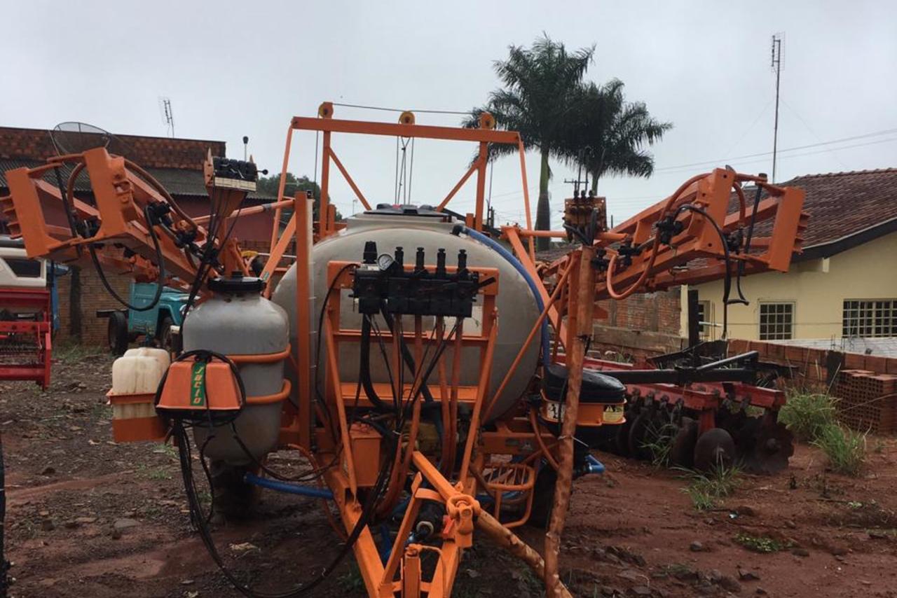 Jacto 2000L - 04/04 6