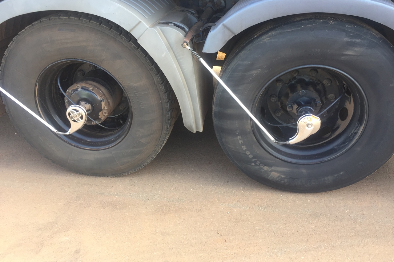 Mercedes Benz Axor 2544 - 11/11 13