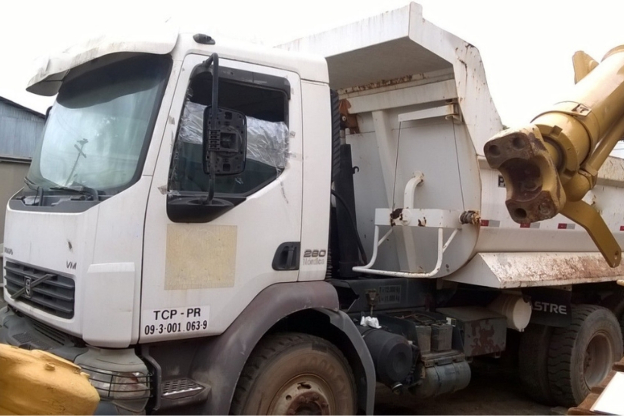 Volvo VM260 - 07 3