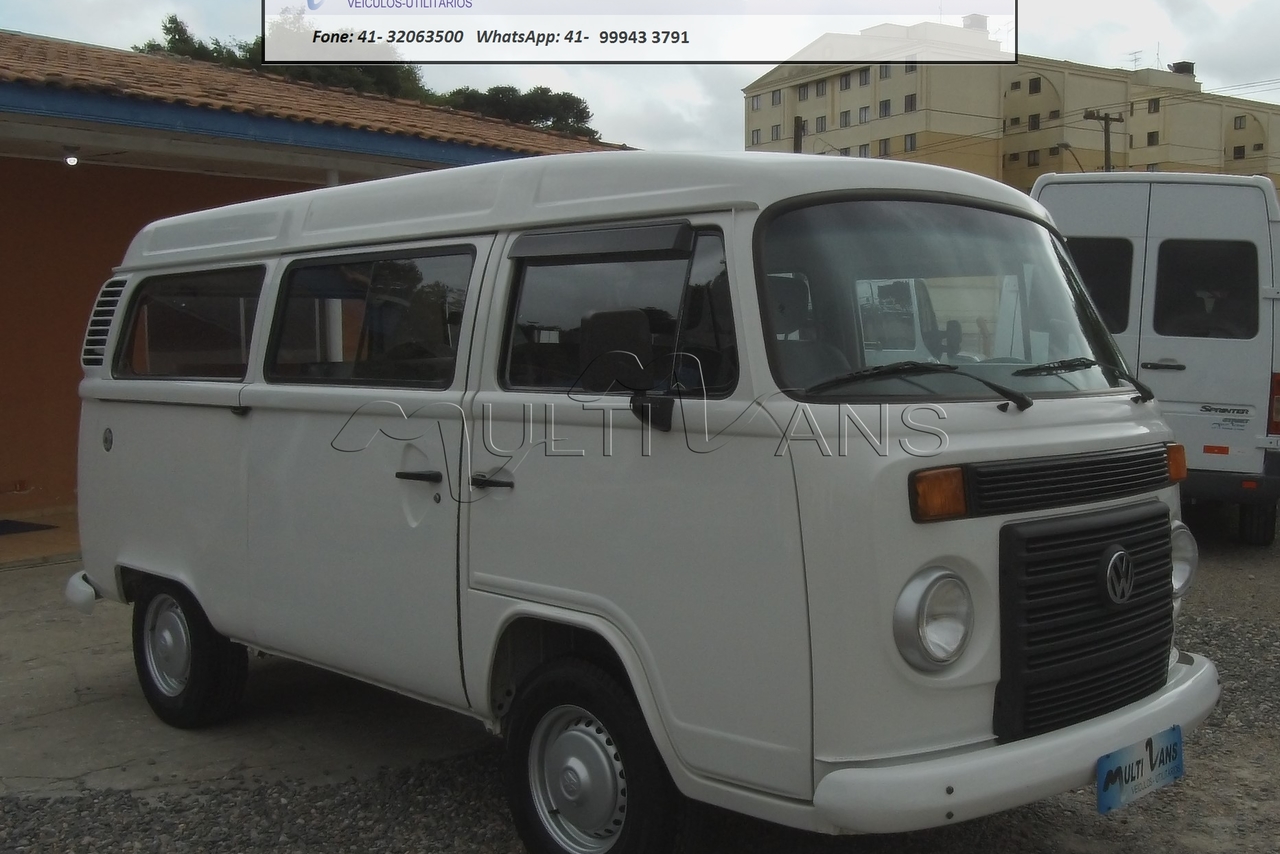 Volkswagen Kombi Standard - 11/12 18