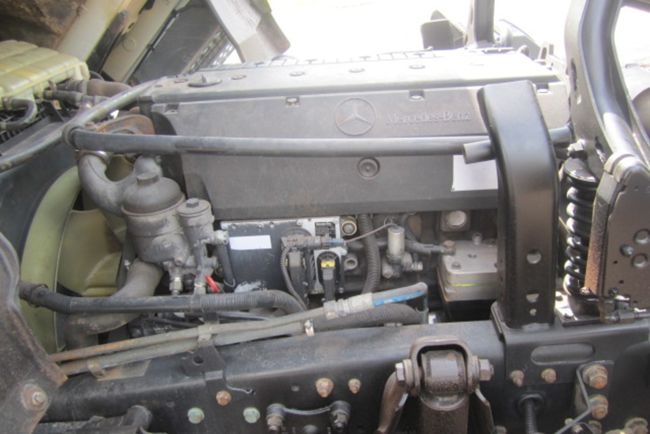 Mercedes Benz Axor 2831 - 12/12 9