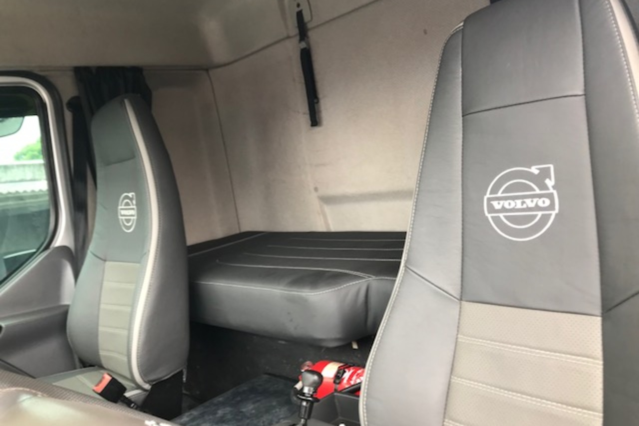 Volvo VM 270 - 13/13 12