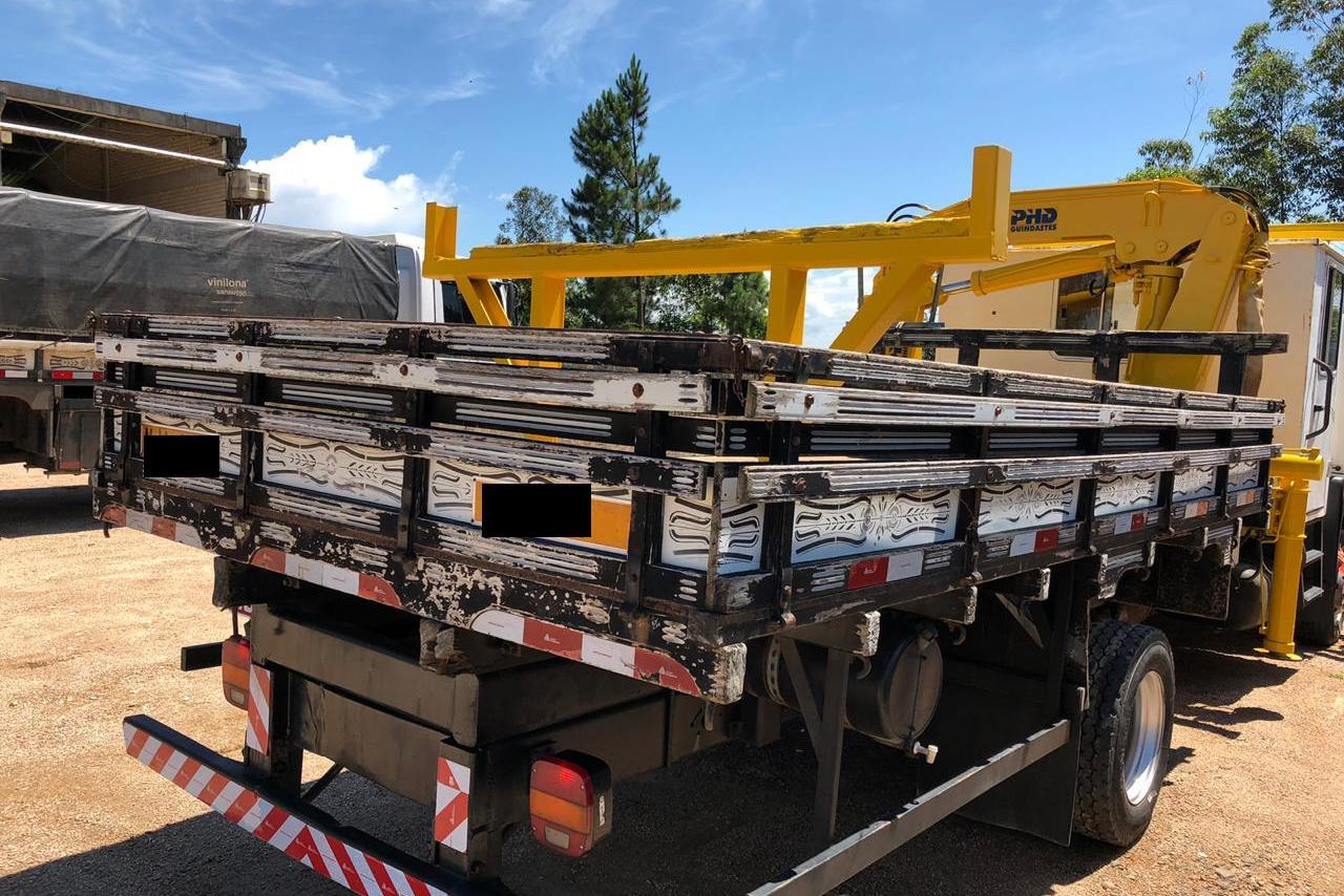 Ford Cargo815 - 10/10 2