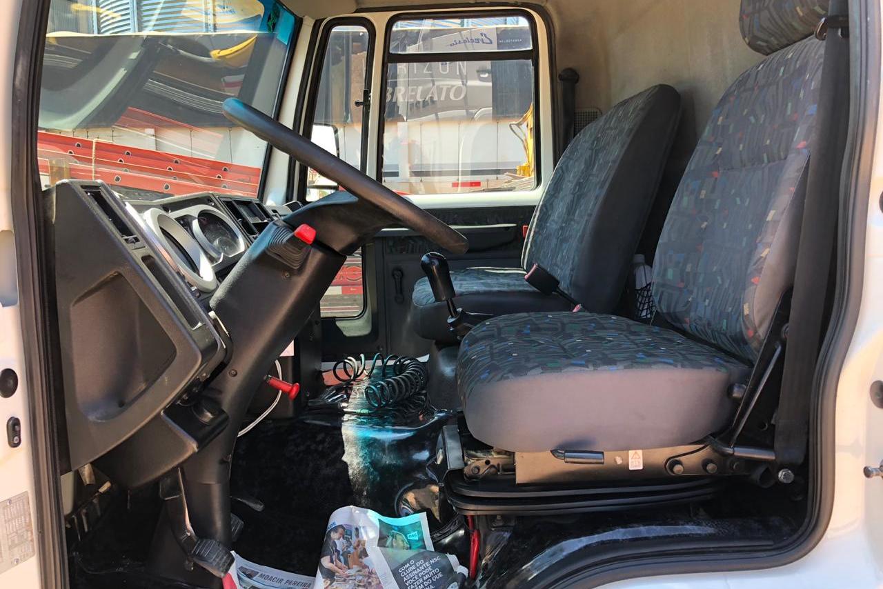 Ford Cargo815 - 10/10 3