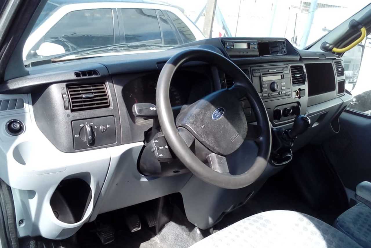 Ford Transit passageiros - 11/11 6