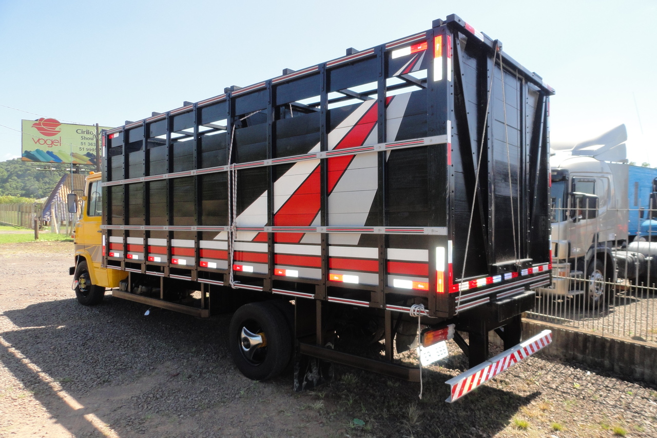 Mercedes Benz MB 608 - 80/80 4