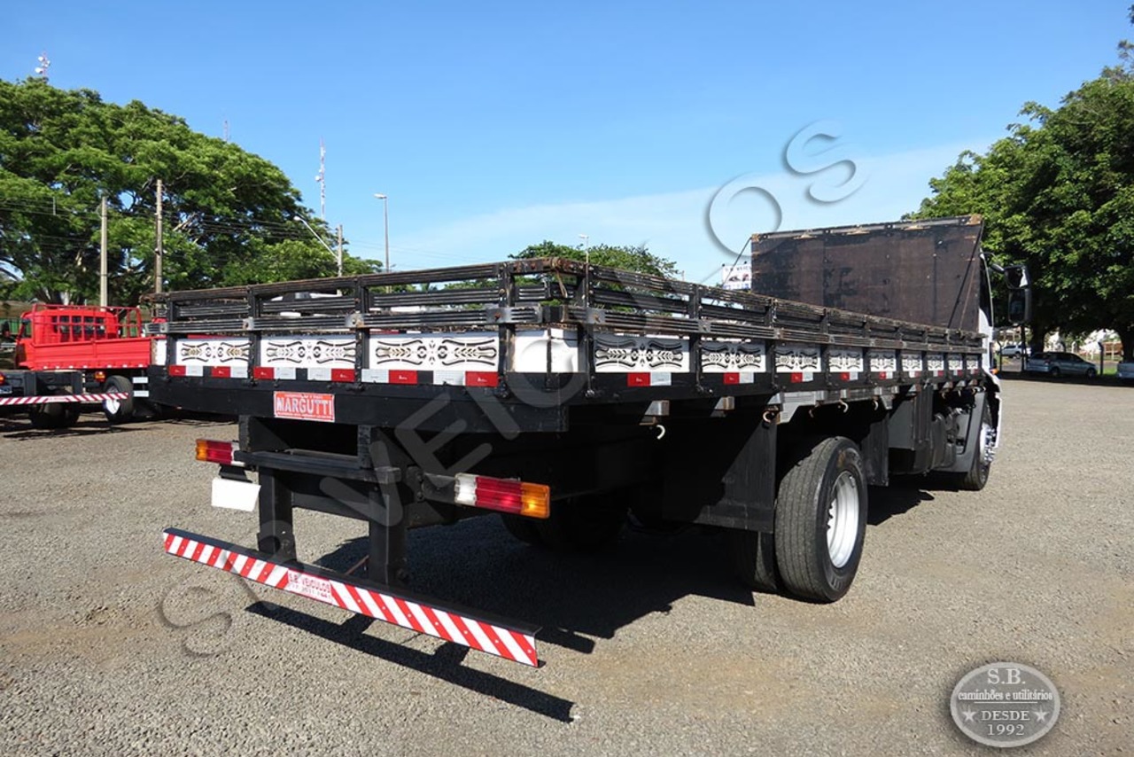 Ford Cargo 1719 - 12/13 9