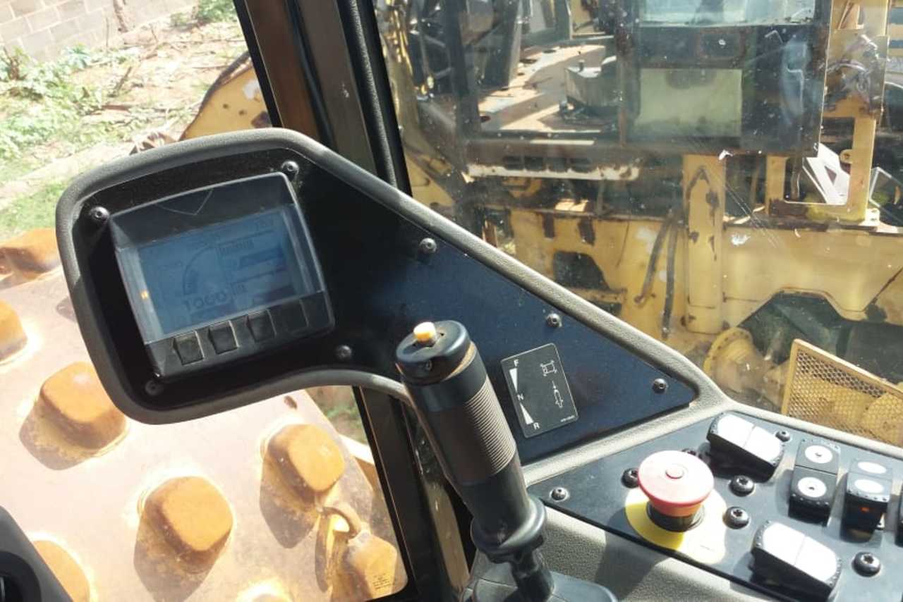Caterpillar CS54B - 20/14 6