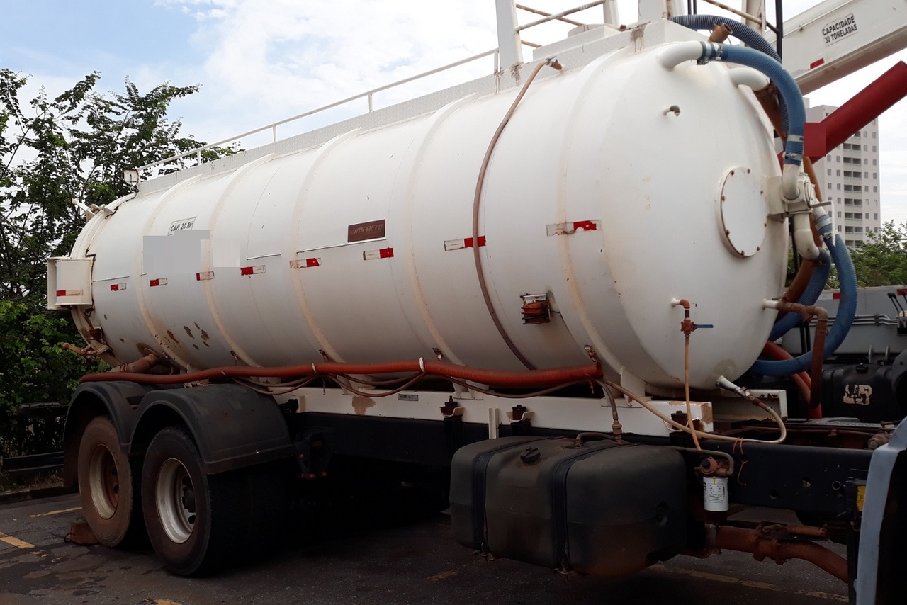 Ford Cargo2422 - 11/11 11