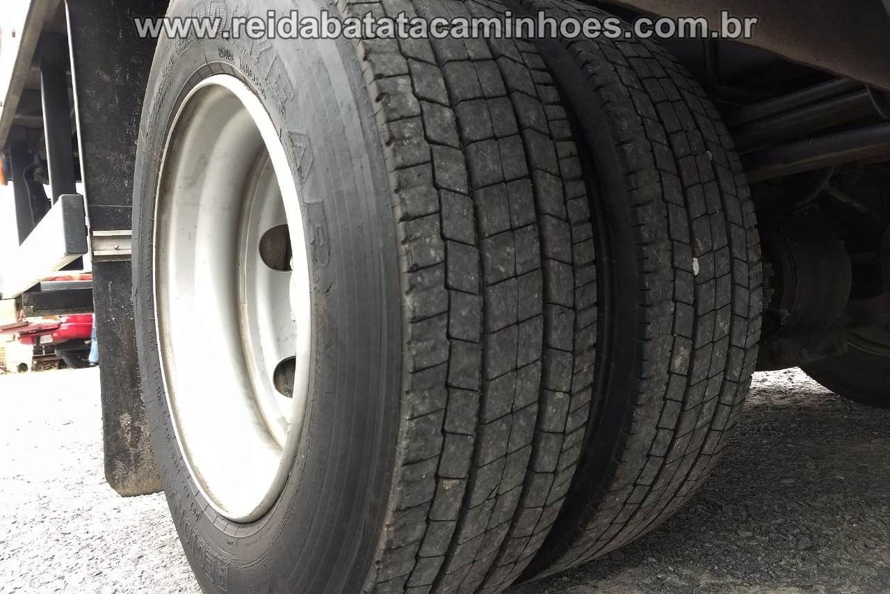 Mercedes Benz Accelo 915 - 06/06 12