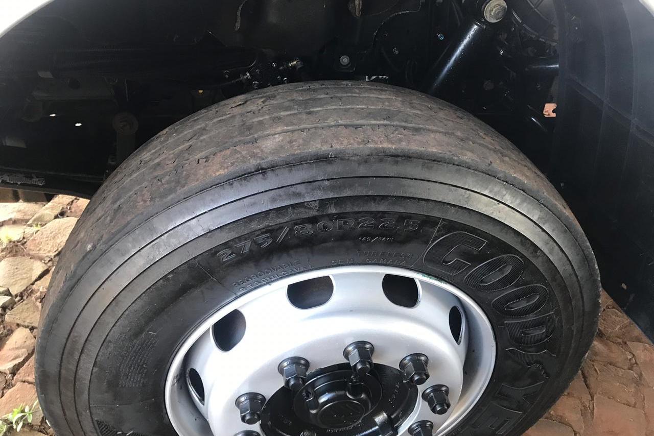 Volkswagen 24-280 E Constellation 6x2 - 14/14 3