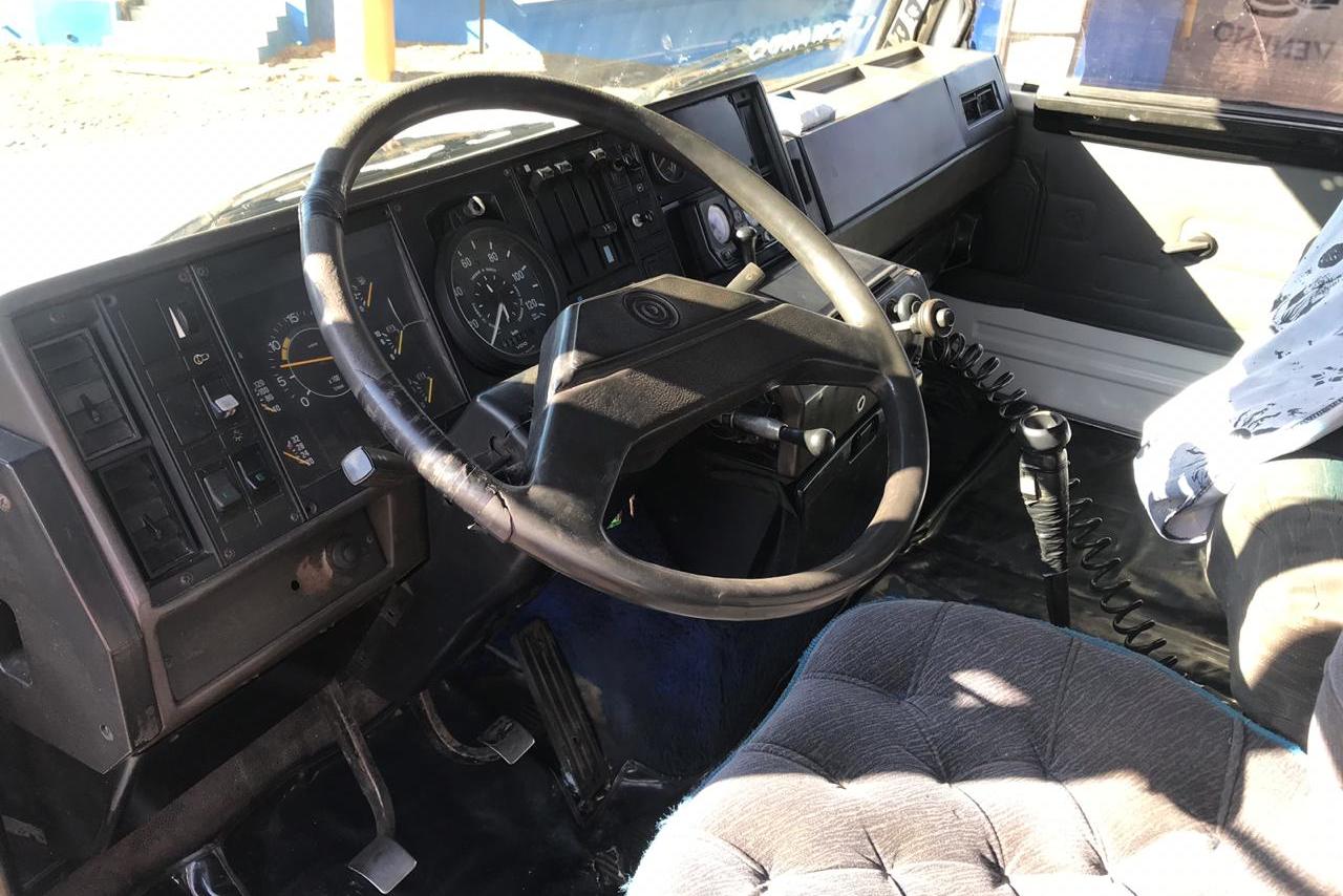 Scania 112 360 - 86/86 17