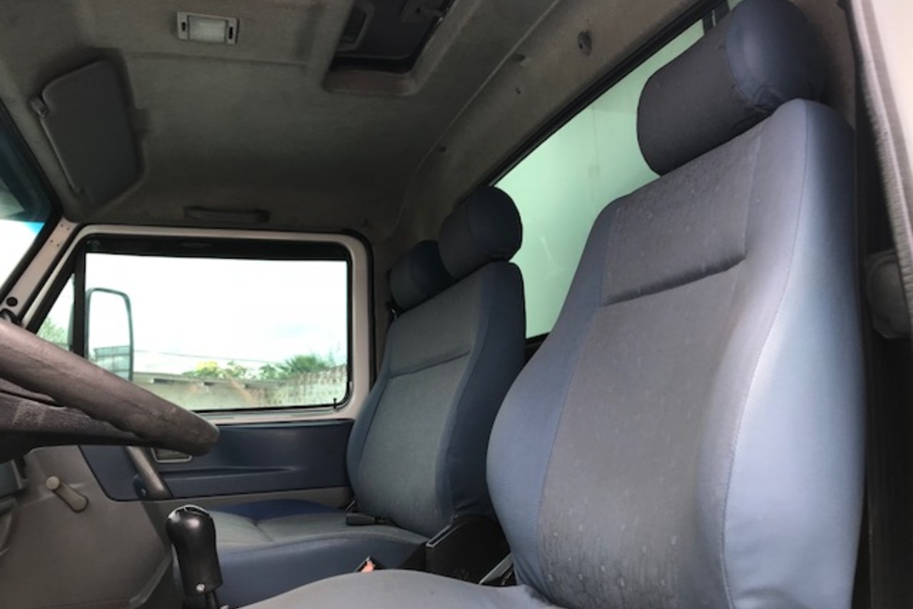 Volkswagen 8 150 - 08/09 11