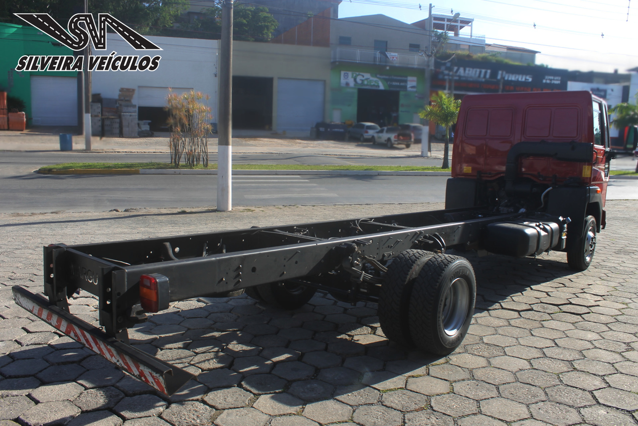 Ford Cargo1119 - 14/14 5