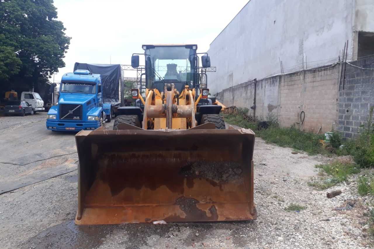 Hyundai 757-7 - 16/16 7