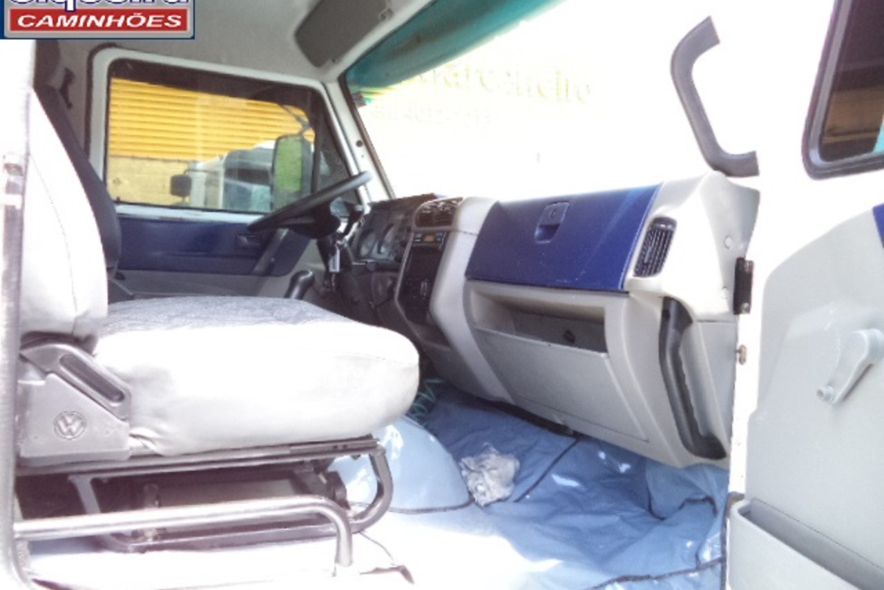 Volkswagen 23 220 - 05/05 14