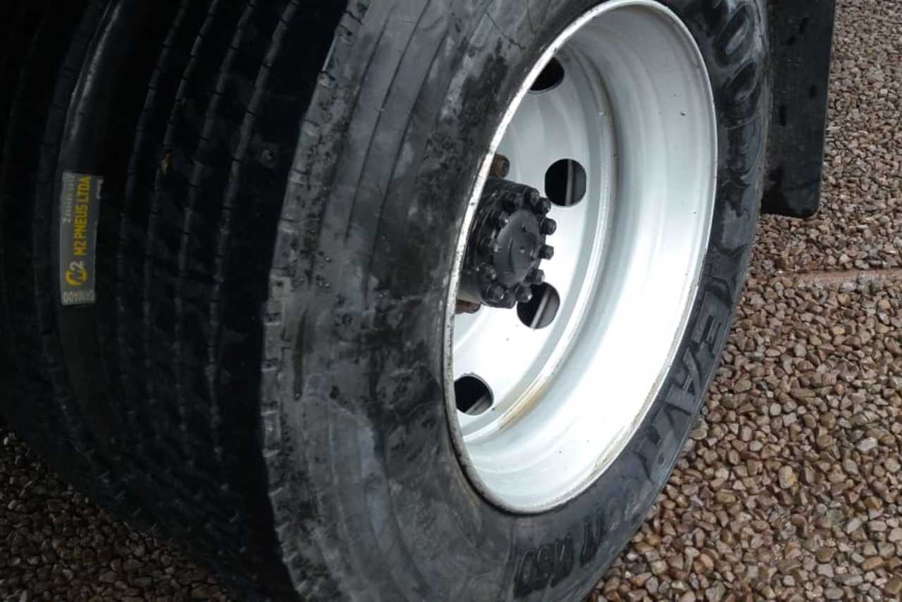 Ford Cargo1317 - 07/07 5