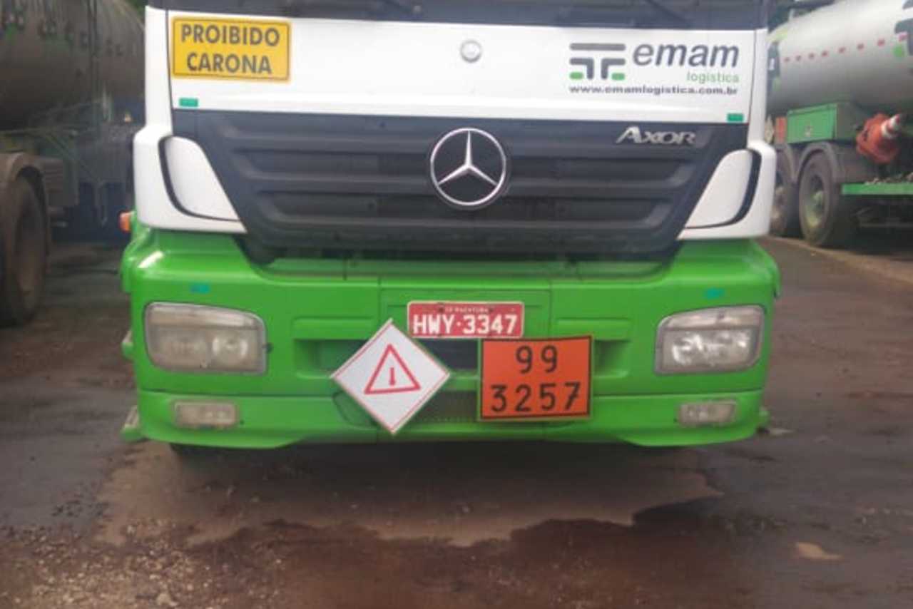 Mercedes Benz Axor 1933 - 08/08 2