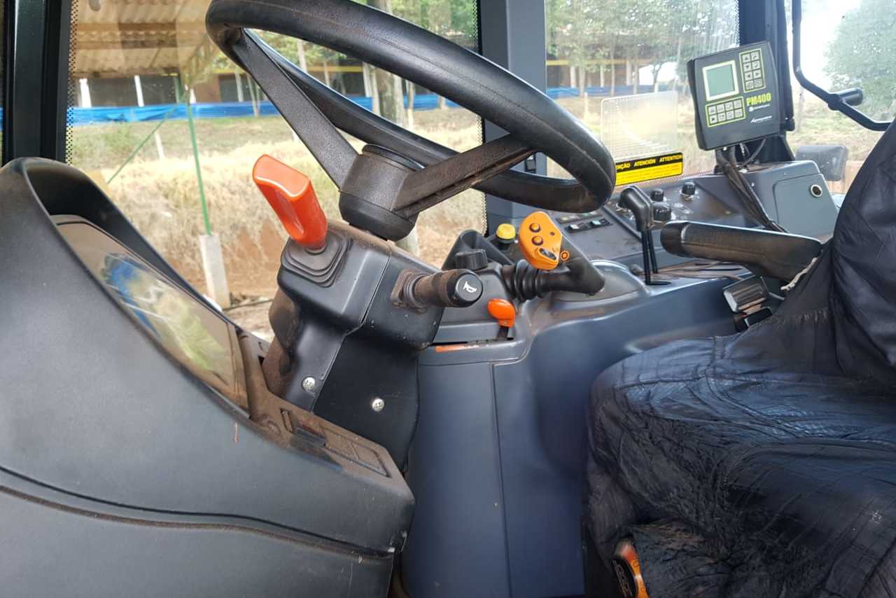 New Holland TM7010 - 13/13 4
