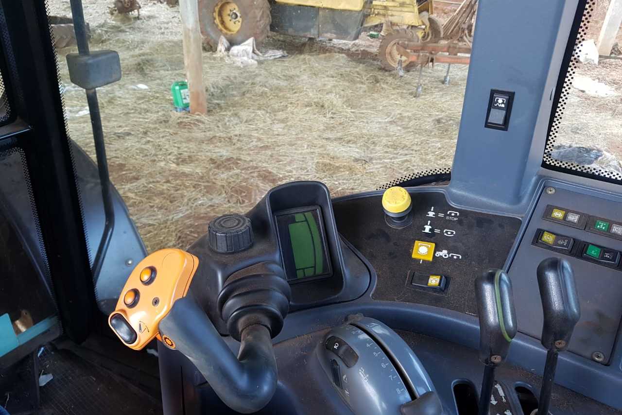 New Holland TM7010 - 13/13 9