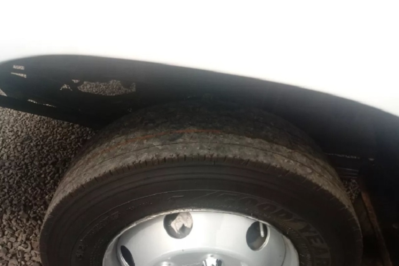 Volkswagen 8 150 - 05/06 7