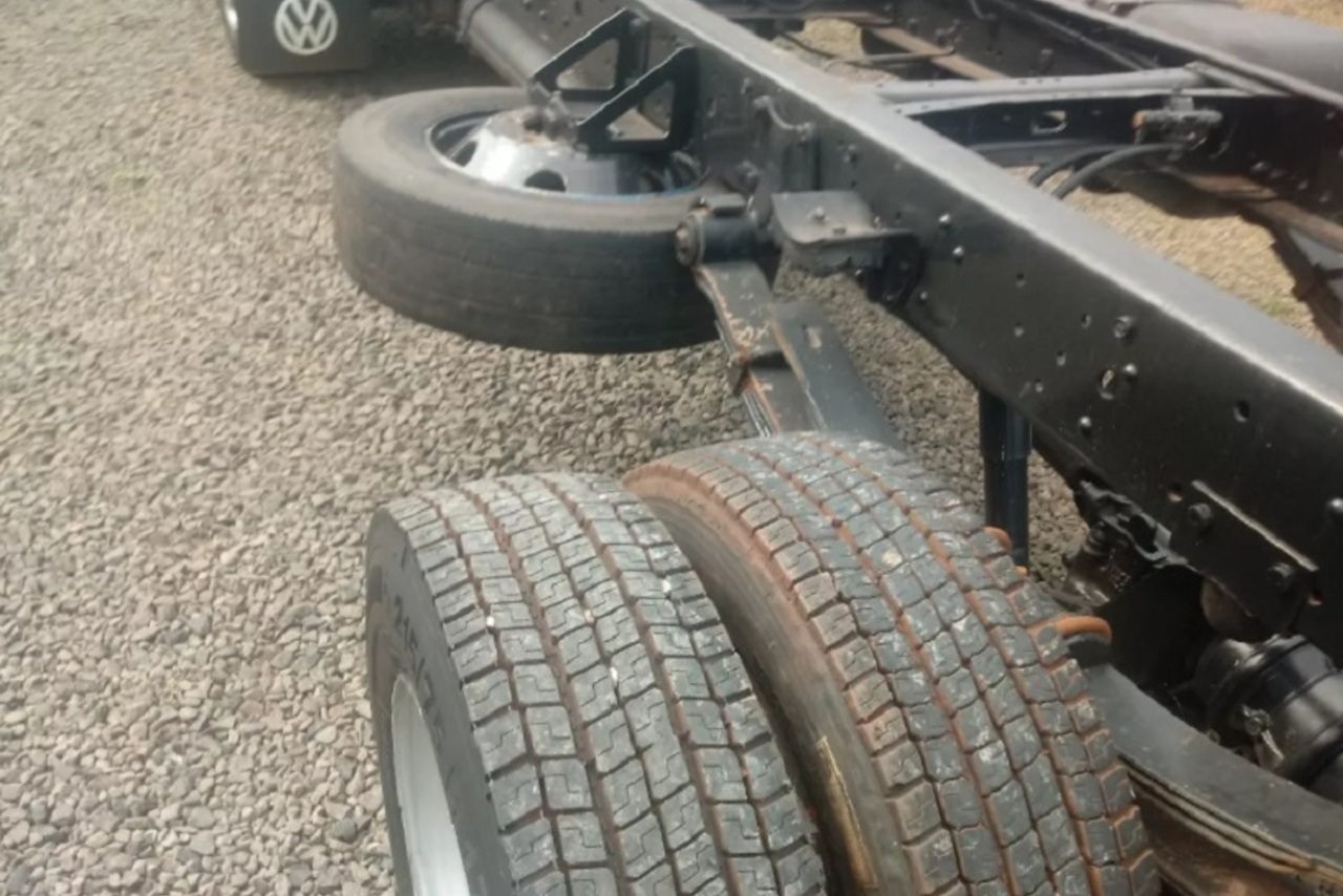 Volkswagen 8 150 - 05/06 10