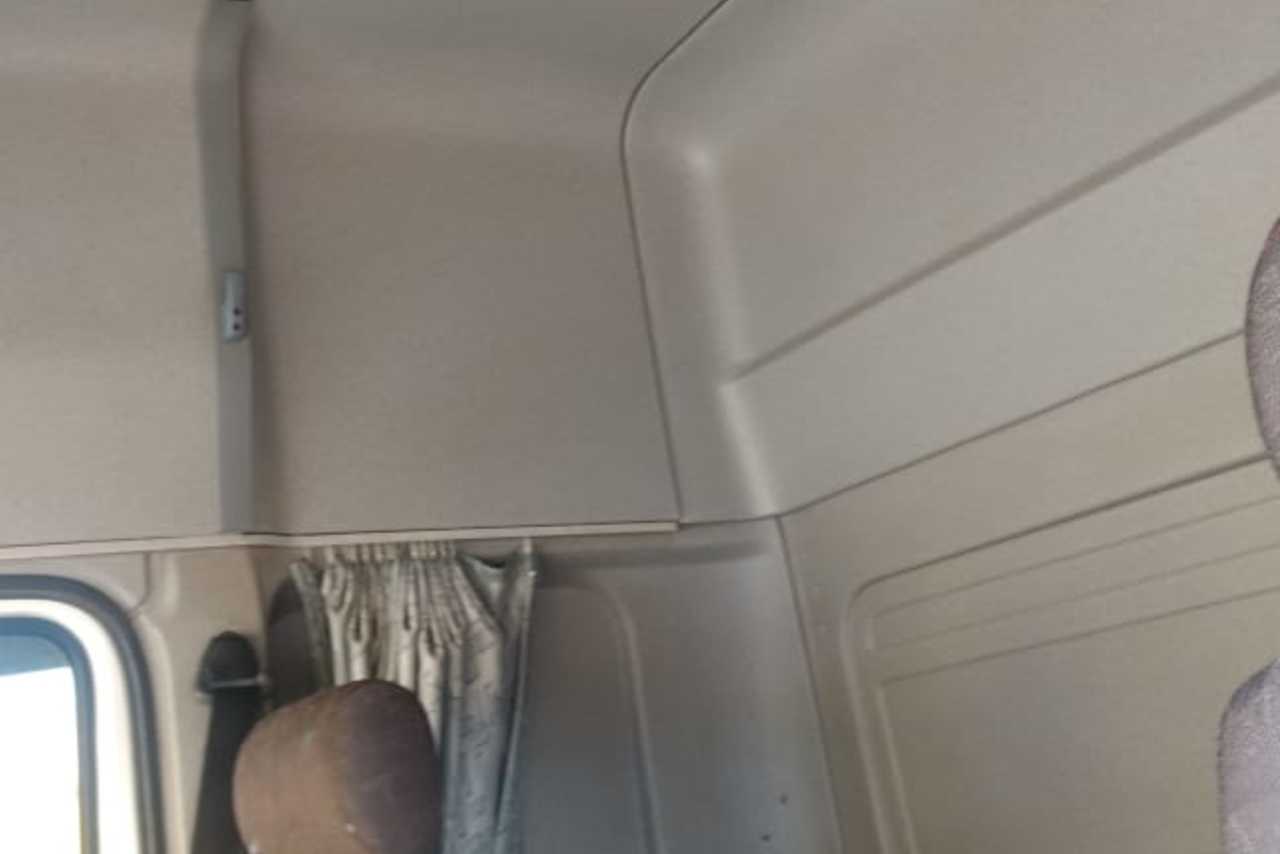 Mercedes Benz Axor 2544 - 10/10 6