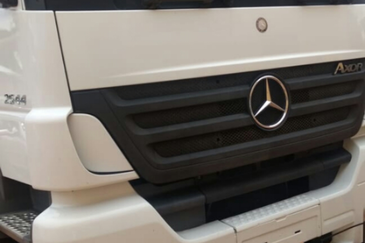 Mercedes Benz Axor 2544 - 10/10 9