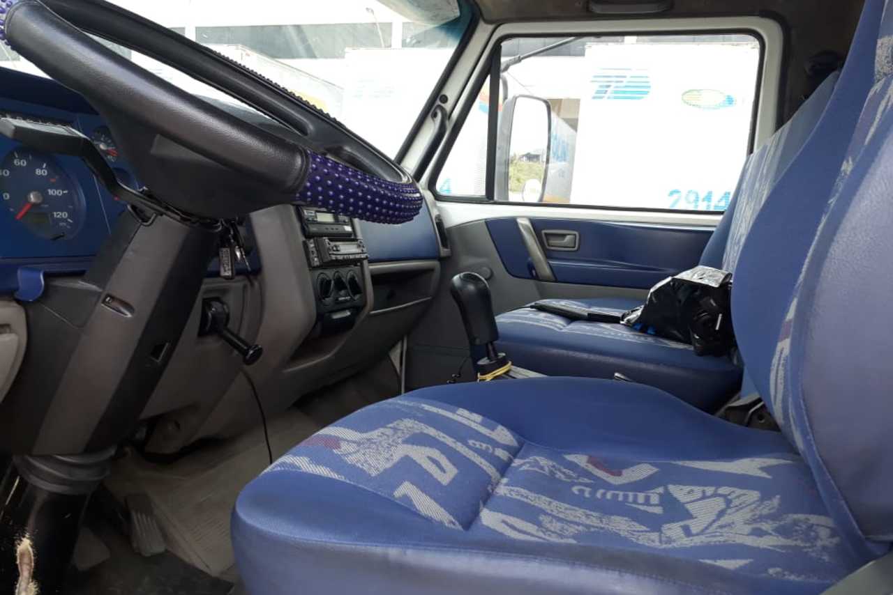 Volkswagen 8 150 - 06/06 3