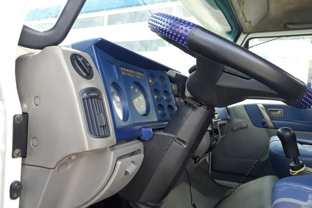 Volkswagen 8 150 - 06/06 12