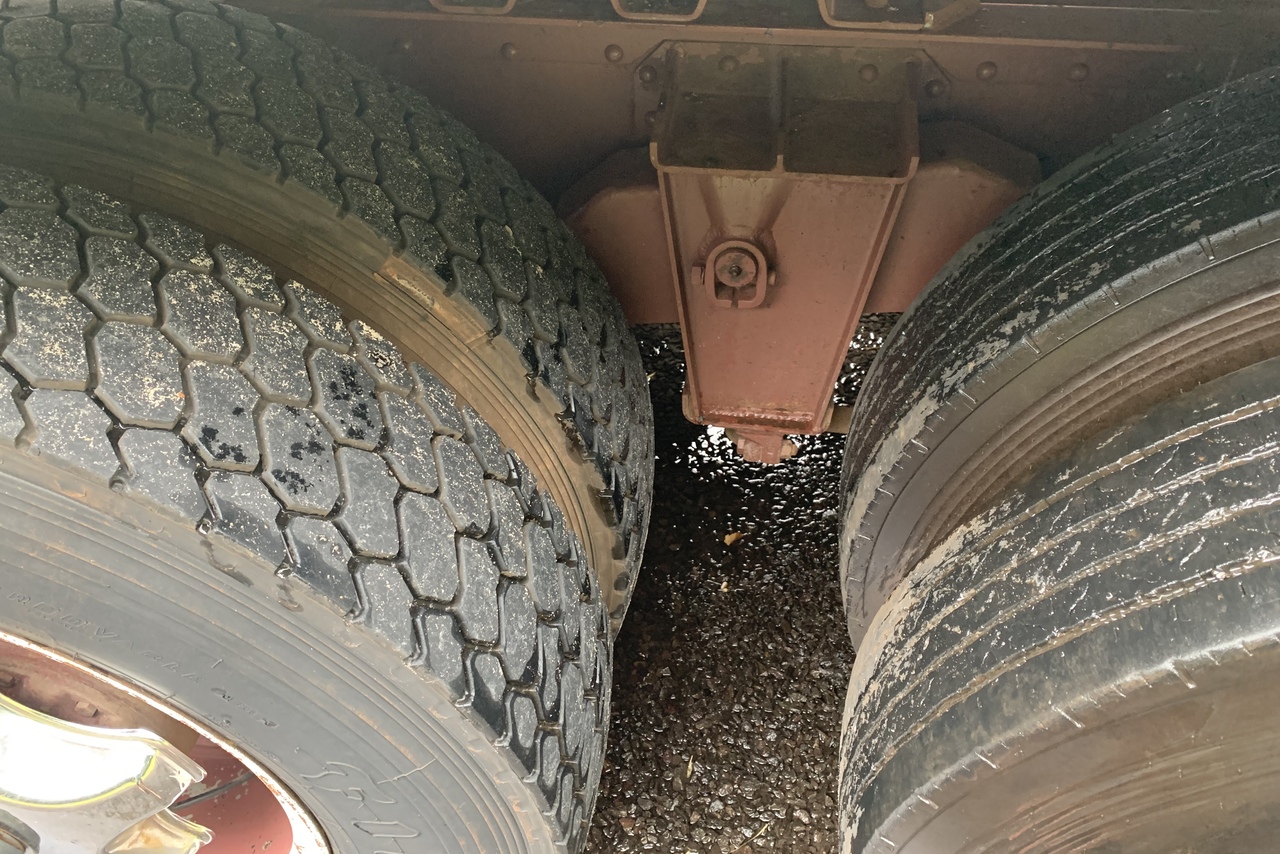 Mercedes Benz Axor 1933 -  9