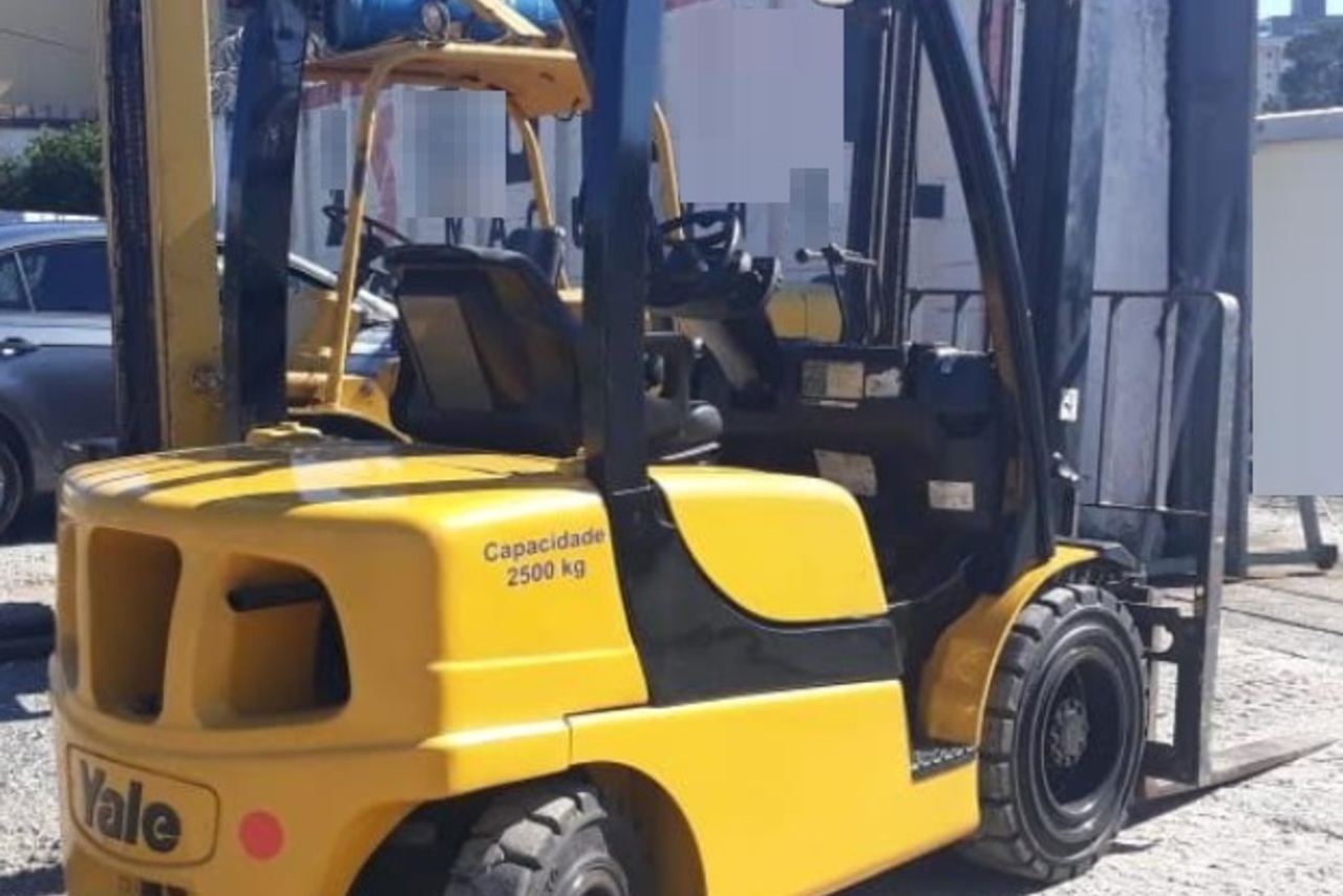 Yale  GTP050VX - 06/06 3