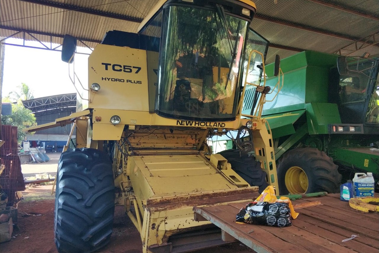 New Holland TC57  - 02 5