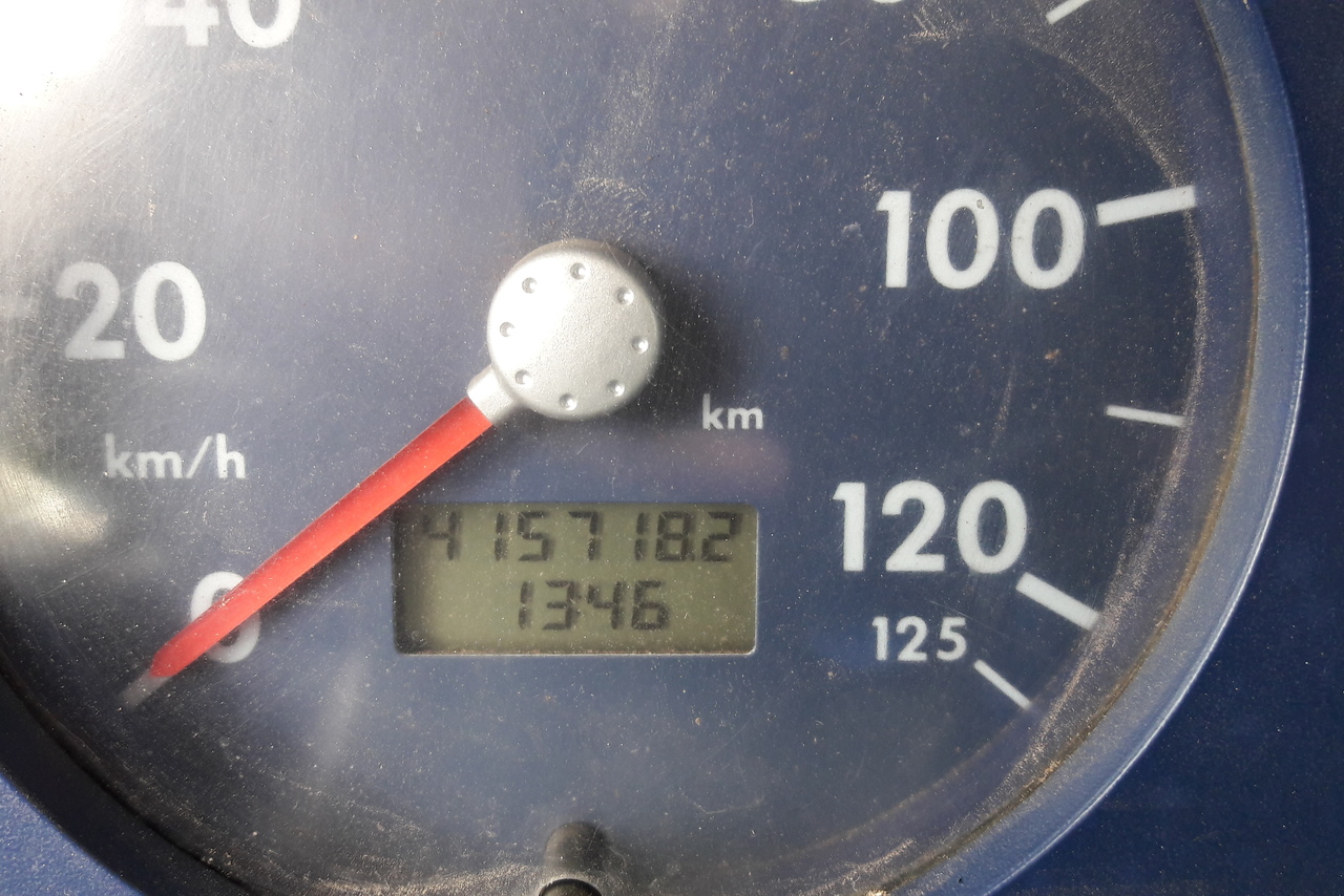 Volkswagen 8 150 - 02/02 2