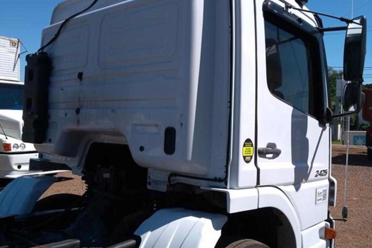 Mercedes Benz Atego 2425 - 10/11 2
