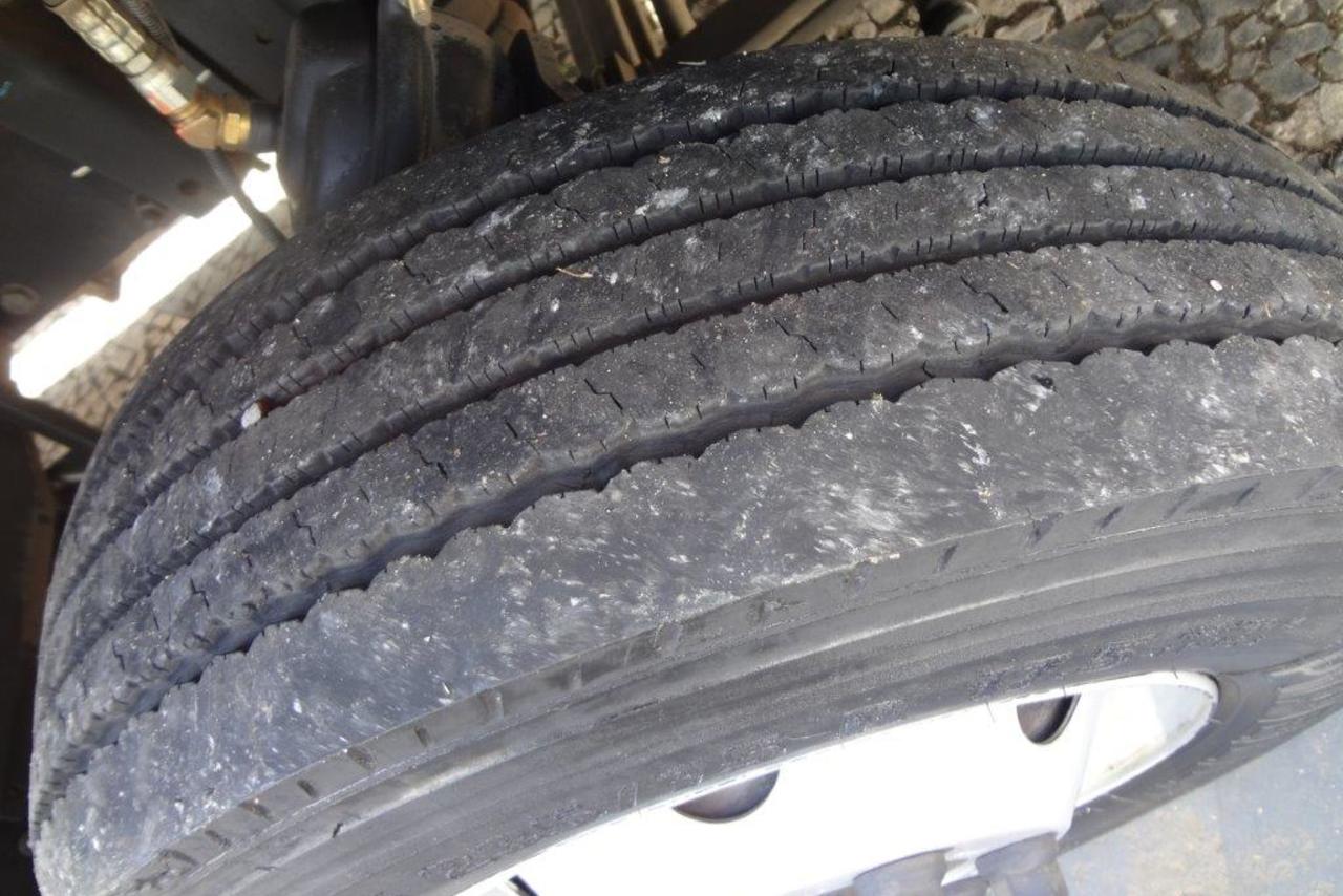 Ford Cargo1119 - 14/14 10